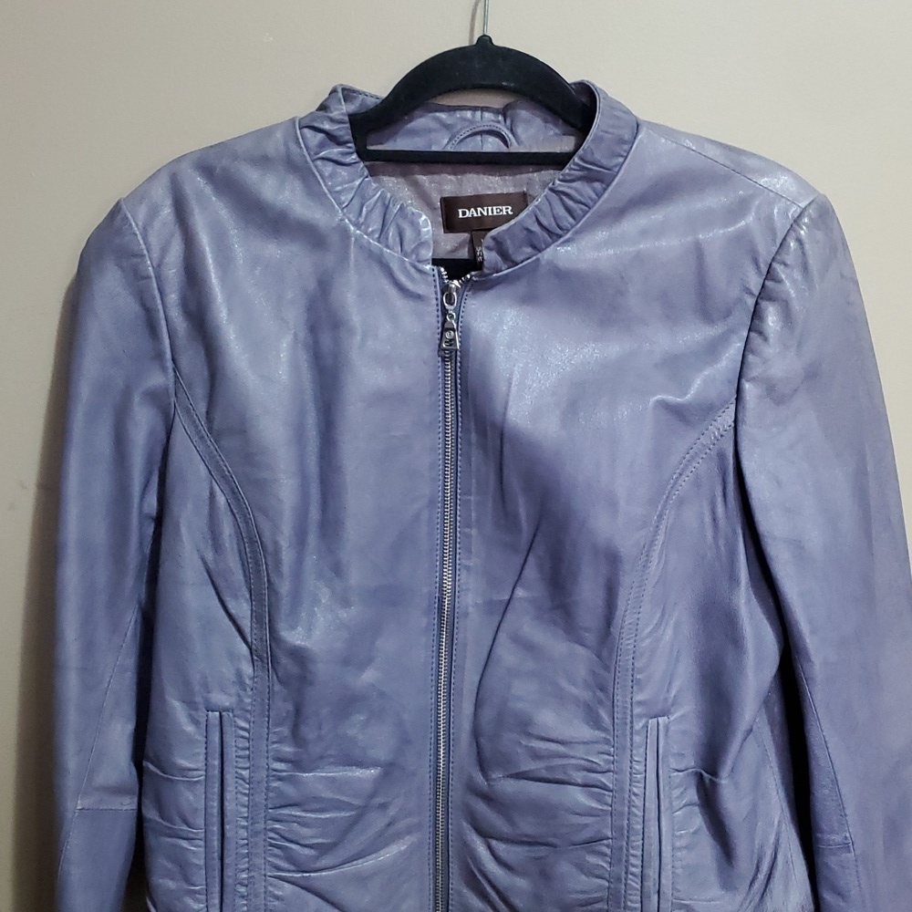 Danier Leather Lavender Jacket - Picture 3 of 10